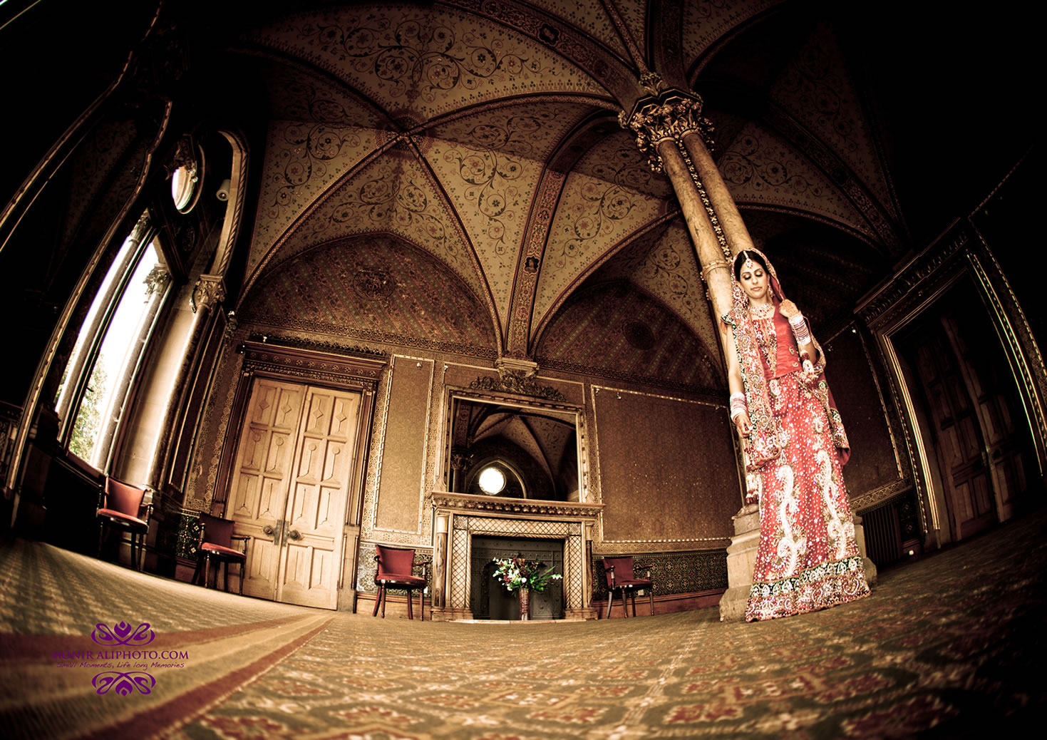 Serving traditional Hira dishes